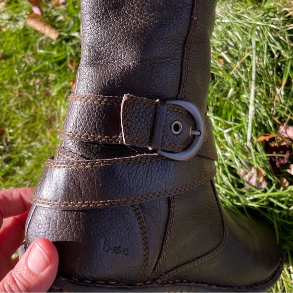 B.O.C women’s brown pebbles leather boots. Size 8 - Picture 7 of 7